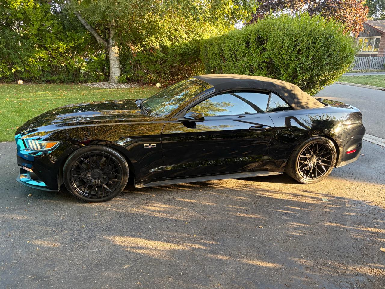 Used 2017 Ford Mustang GT Premium for sale in Ajax, ON