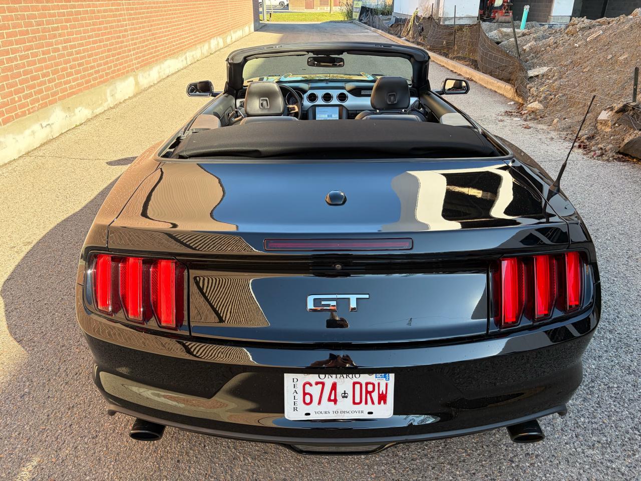 2017 Ford Mustang GT Premium - Photo #11