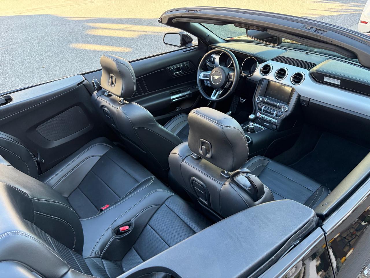 2017 Ford Mustang GT Premium - Photo #15