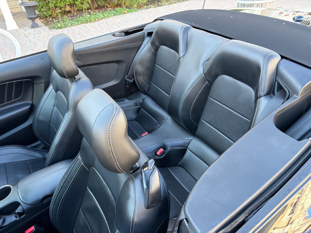 2017 Ford Mustang GT Premium - Photo #19