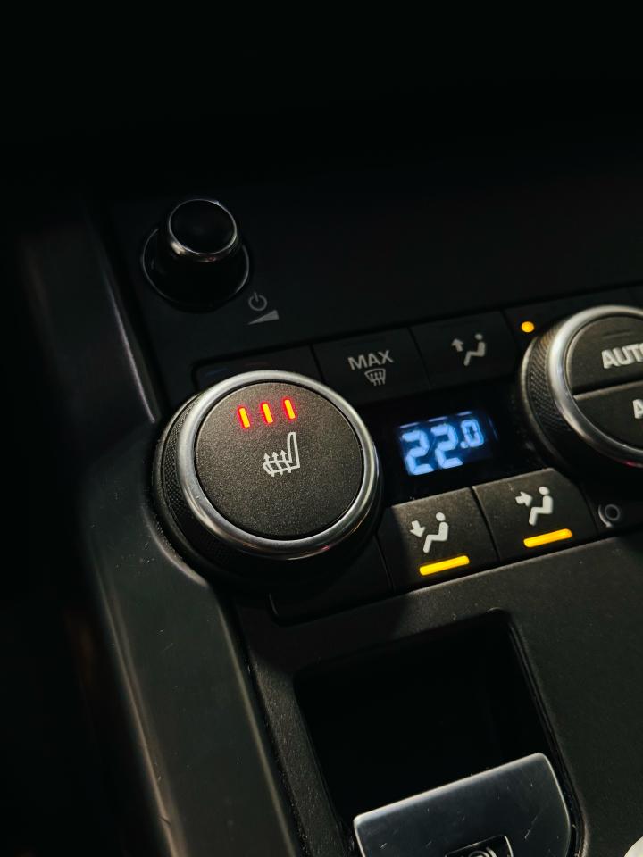 2019 Land Rover Range Rover Evoque Landmark Special Edition - Photo #16