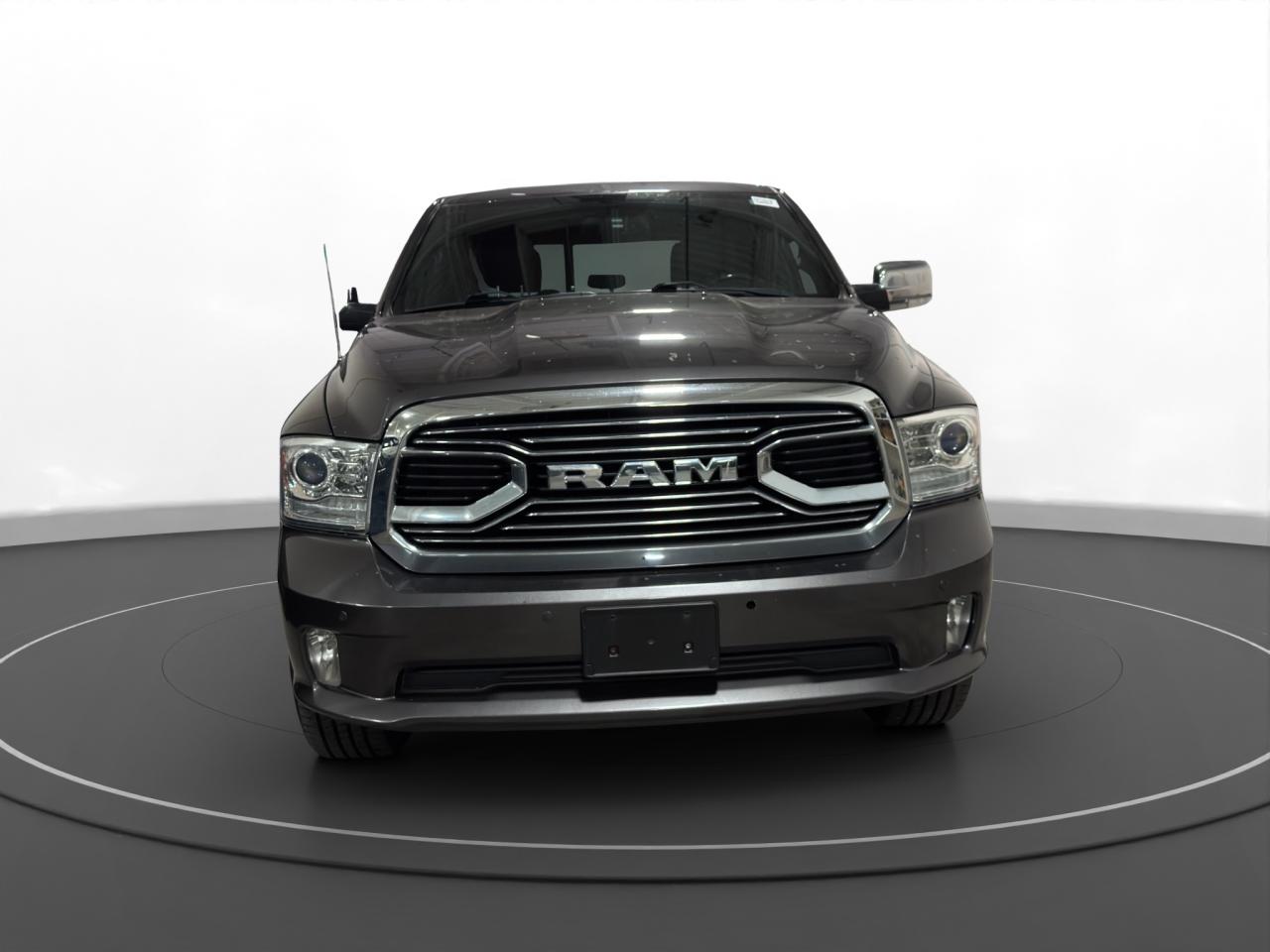 2018 RAM 1500 Limited 4x4 Crew Cab 5'7" Box *Ltd Avail* - Photo #2
