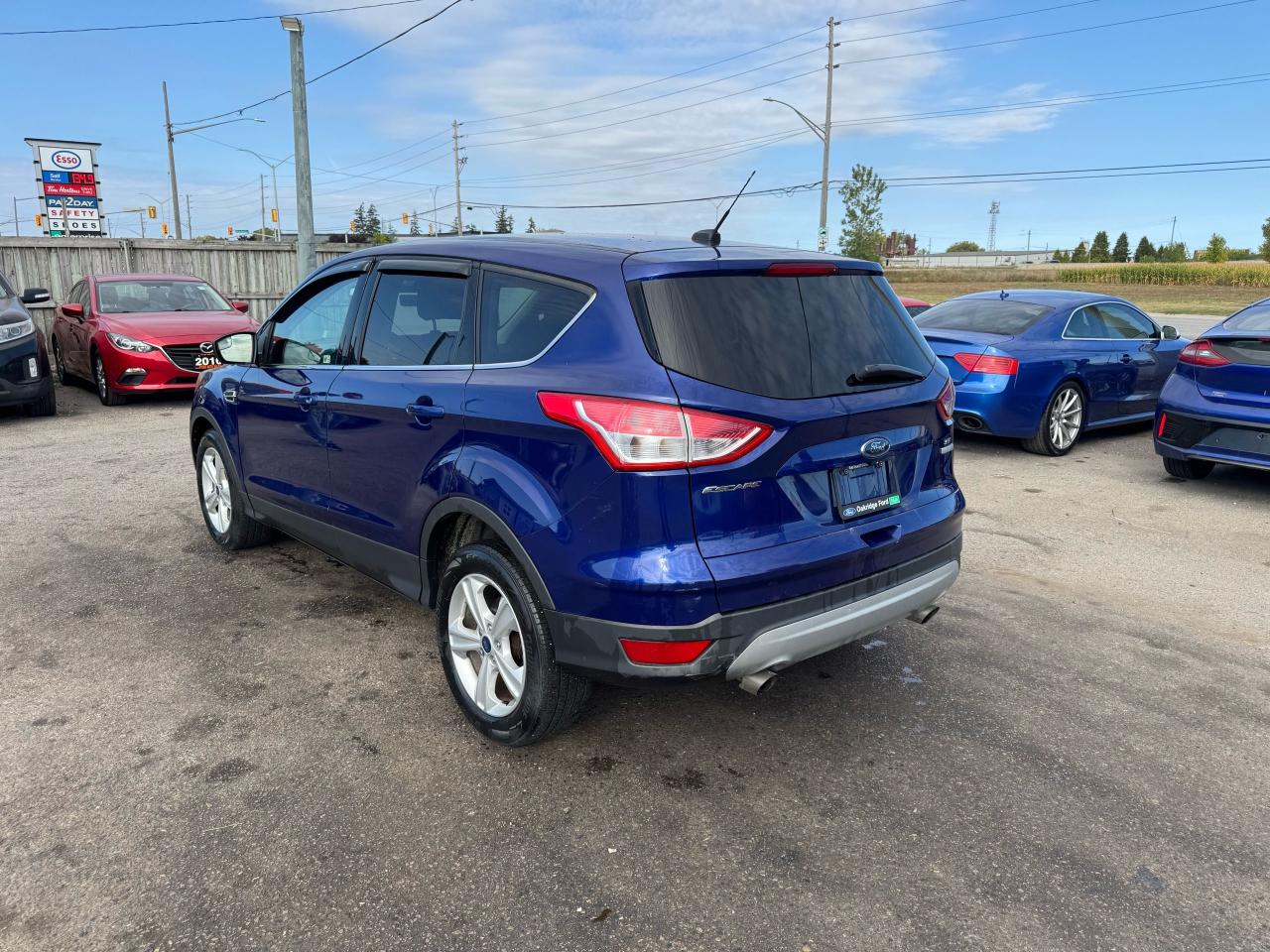 2016 Ford Escape SE, AUTO, 4 CYL, NEEDS TRANSMISSION REPAIR, AS IS - Photo #3