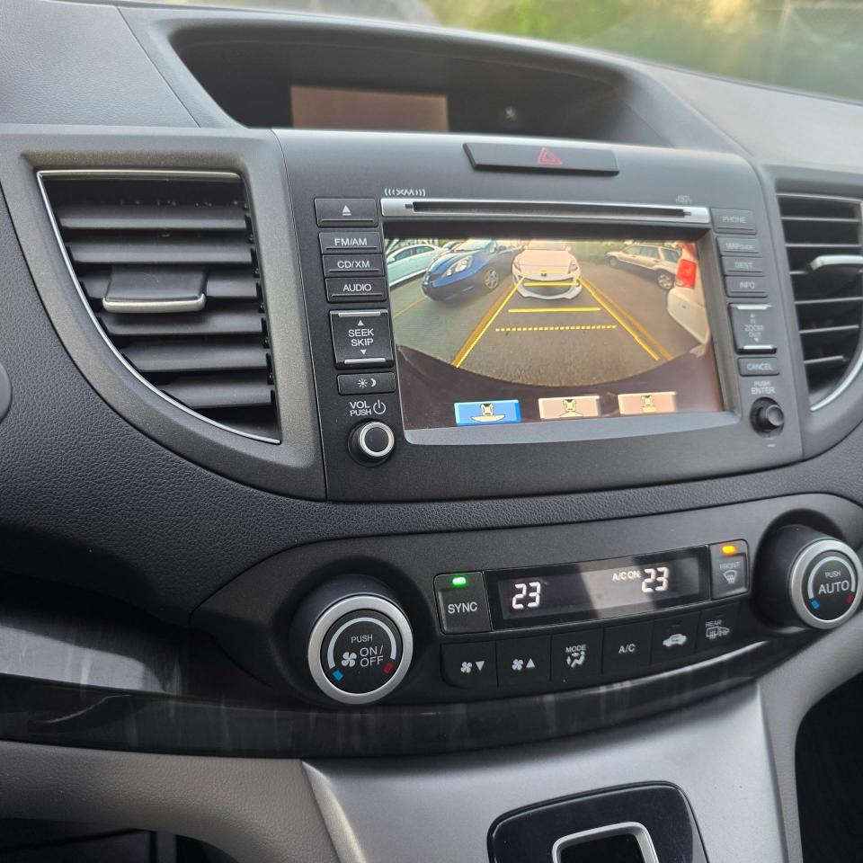 2014 Honda CR-V Touring - Photo #9