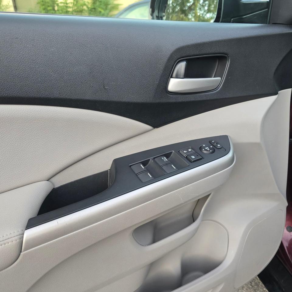 2014 Honda CR-V Touring - Photo #12