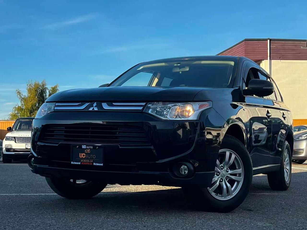 Used 2014 Mitsubishi Outlander 4WD SE/ NO ACCIDENT/ BC LOCAL/ ONE OWNER for sale in Richmond, BC
