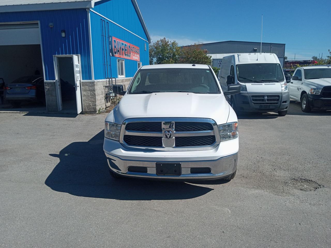 2019 RAM 1500 Classic ST - Photo #2