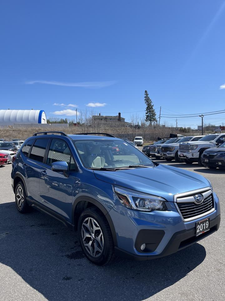 2019 Subaru Forester TOURING Photo