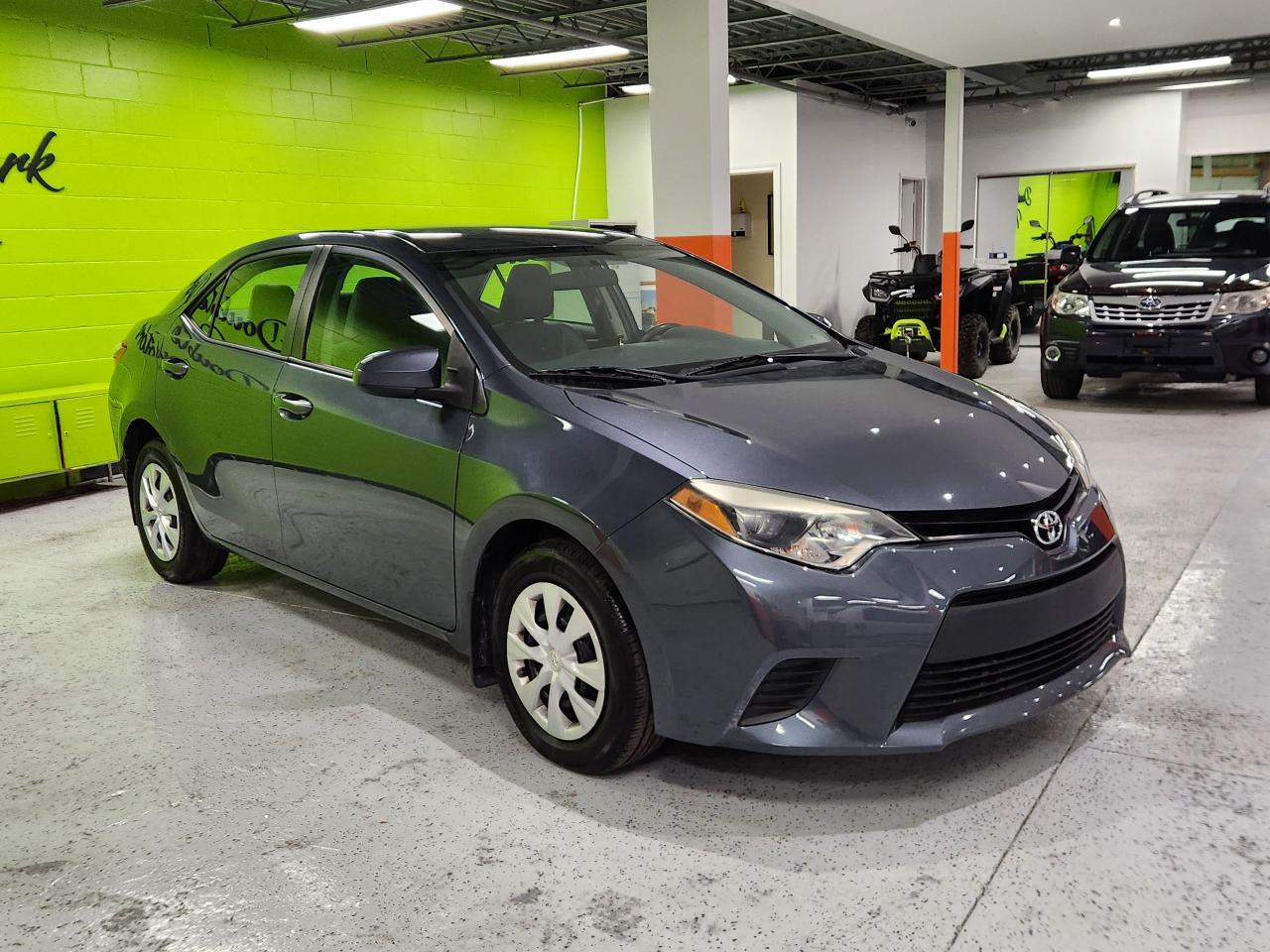 2015 Toyota Corolla CE Auto Air Rear Camera Great Shape - Photo #5