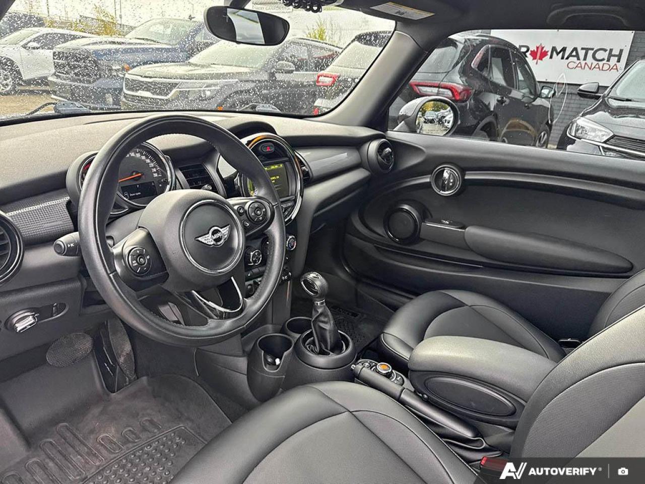 2018 MINI Cooper LEATHER / PANO ROOF / NAV / HTD SEATS / LOW KMS - Photo #8