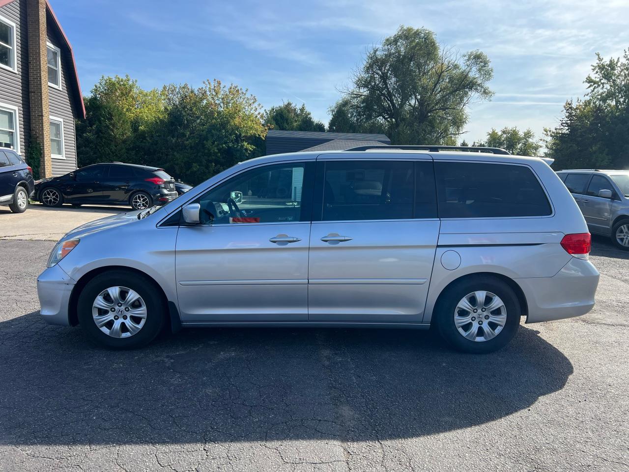 2010 Honda Odyssey SE Photo30