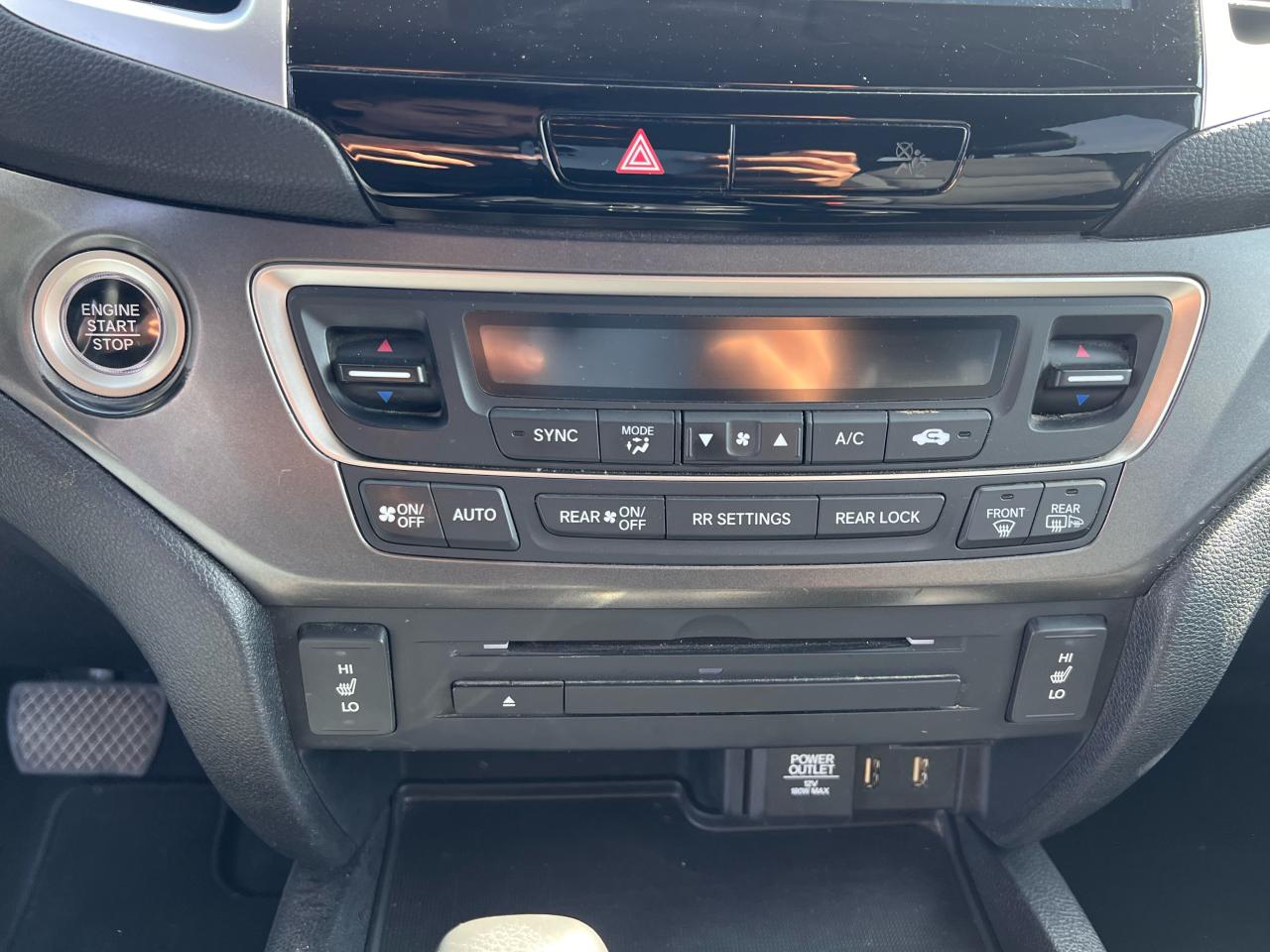 2018 Honda Pilot LX Photo16