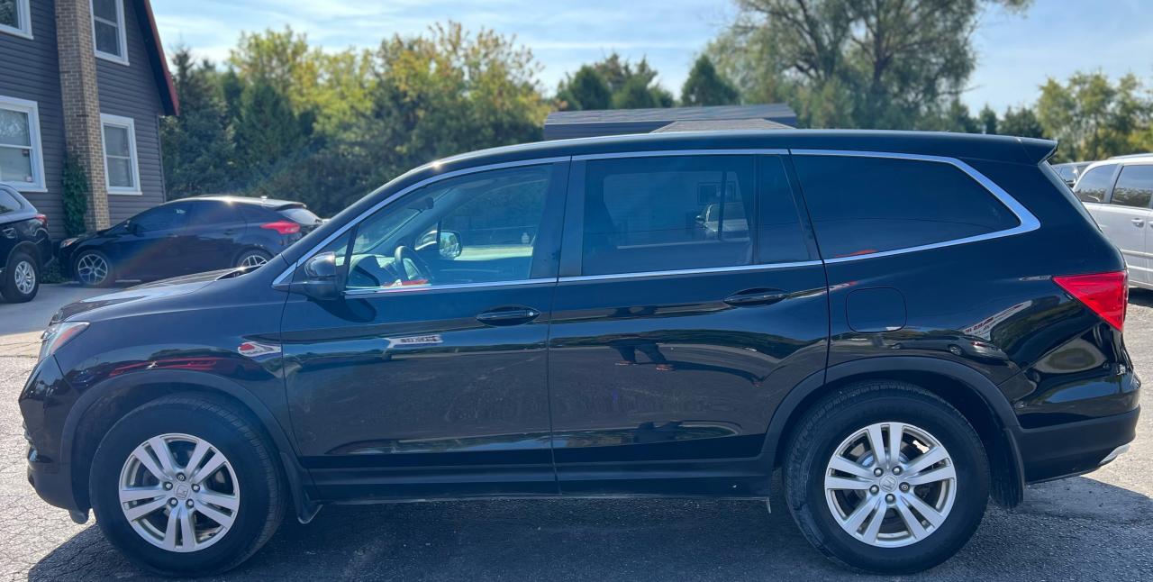 2018 Honda Pilot LX Photo30
