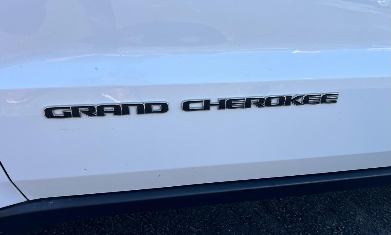2018 Jeep Grand Cherokee Limited Photo45