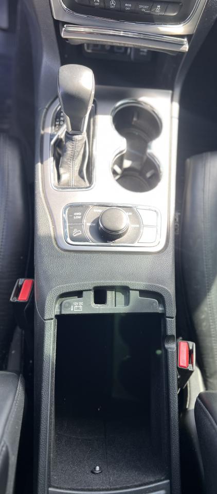 2018 Jeep Grand Cherokee Limited Photo16