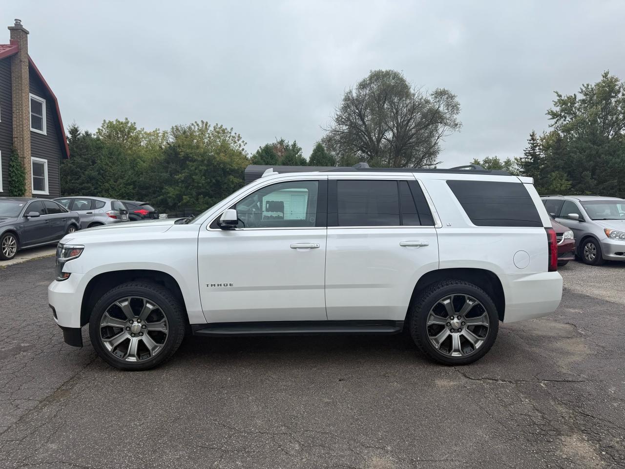 2016 Chevrolet Tahoe LT Photo6