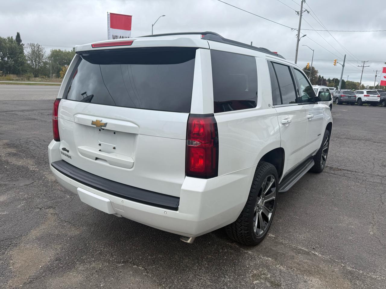 2016 Chevrolet Tahoe LT Photo3