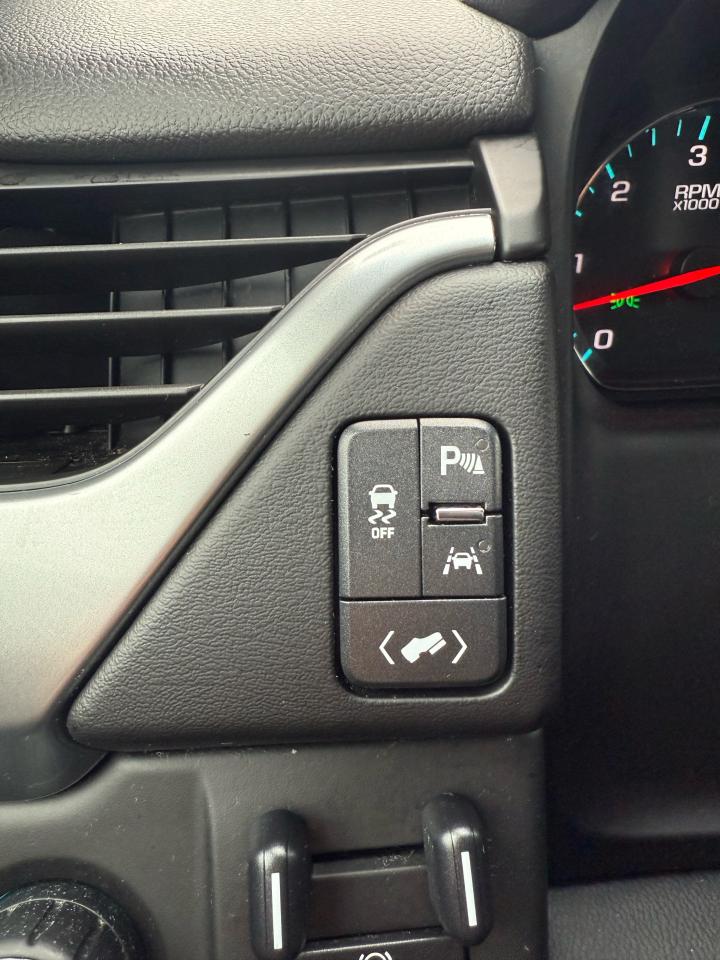 2016 Chevrolet Tahoe LT Photo59
