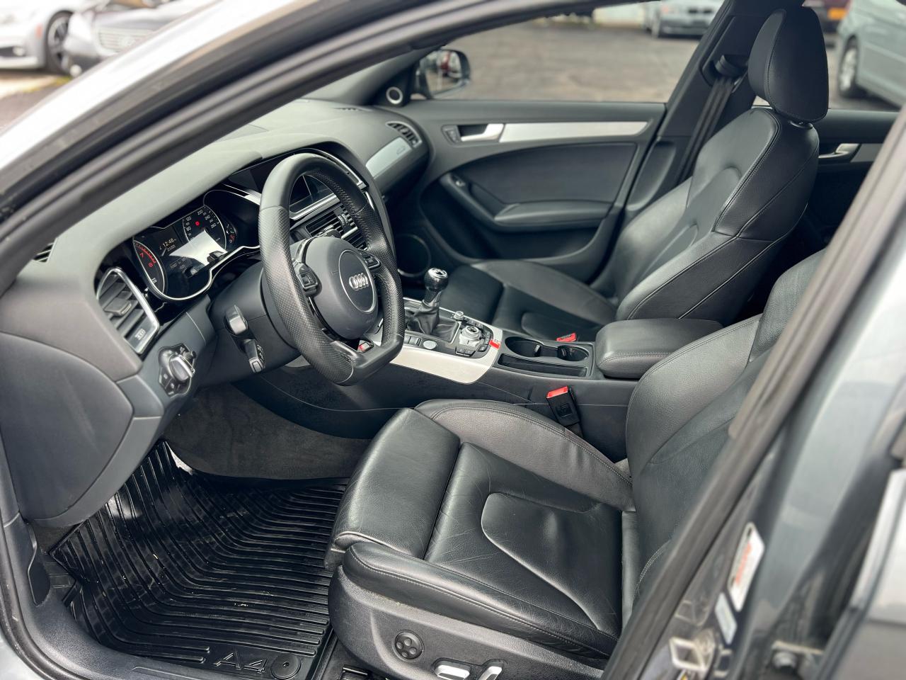 2016 Audi A4 4dr Sdn Man Technik plus quattro Photo46