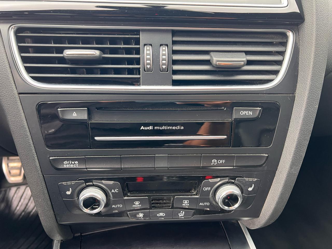 2016 Audi A4 4dr Sdn Man Technik plus quattro Photo49