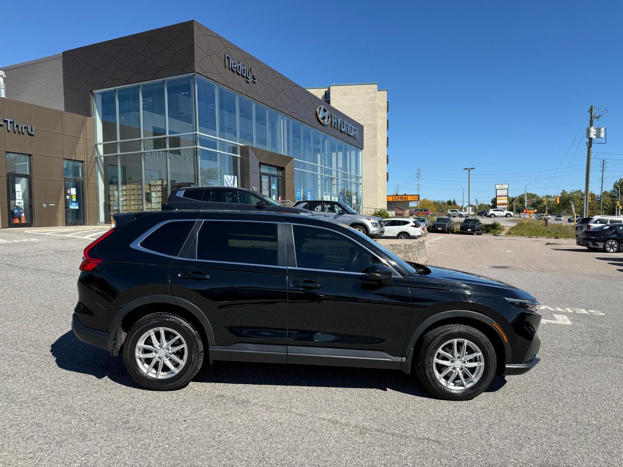 2023 Honda CR-V LX Photo6