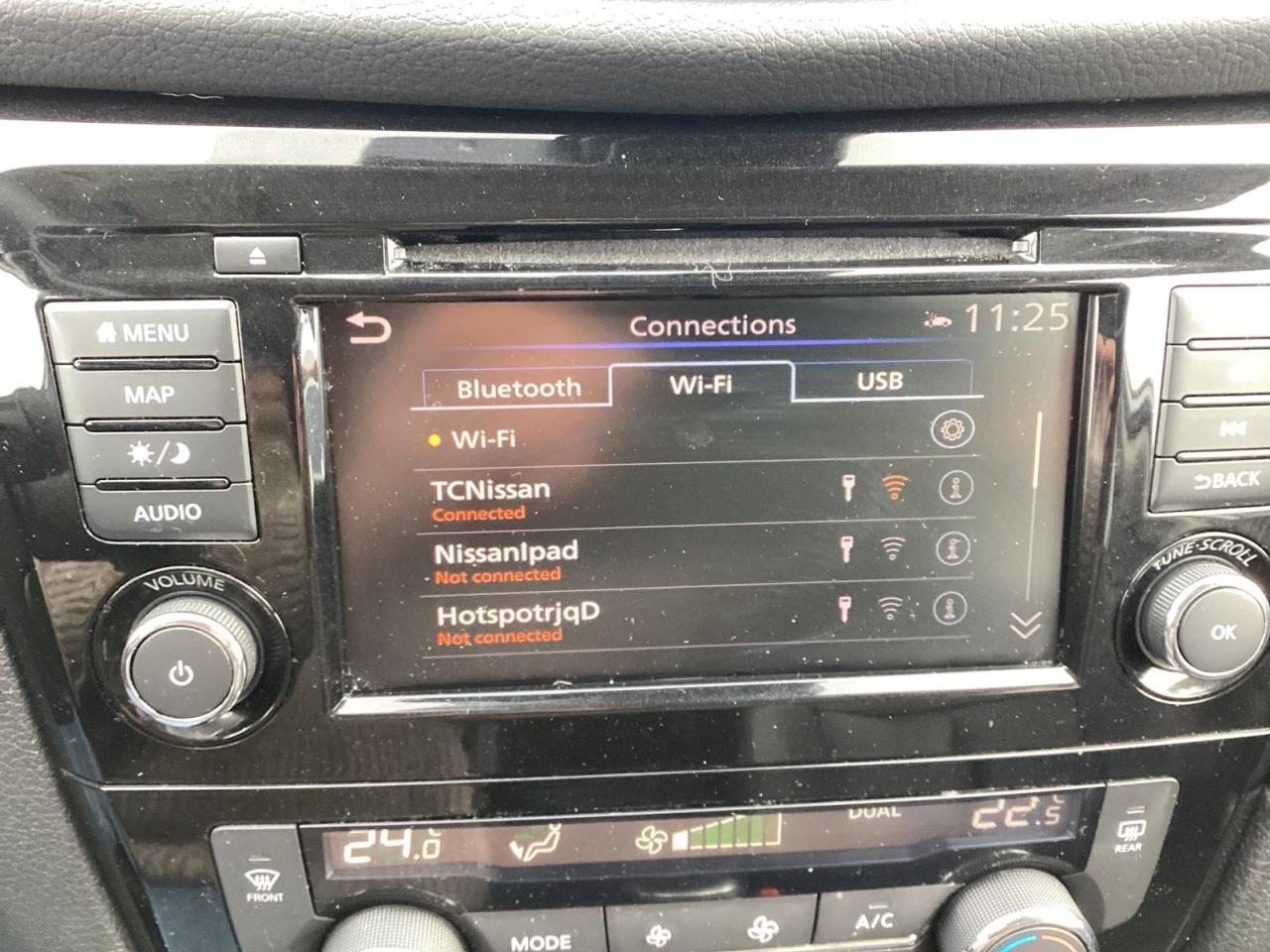 2020 Nissan Rogue SL Photo