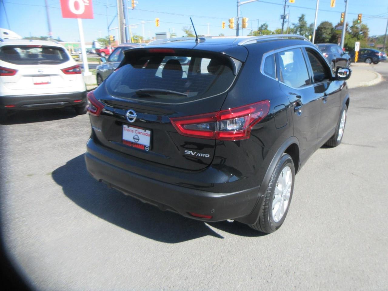 2020 Nissan Qashqai SV Photo