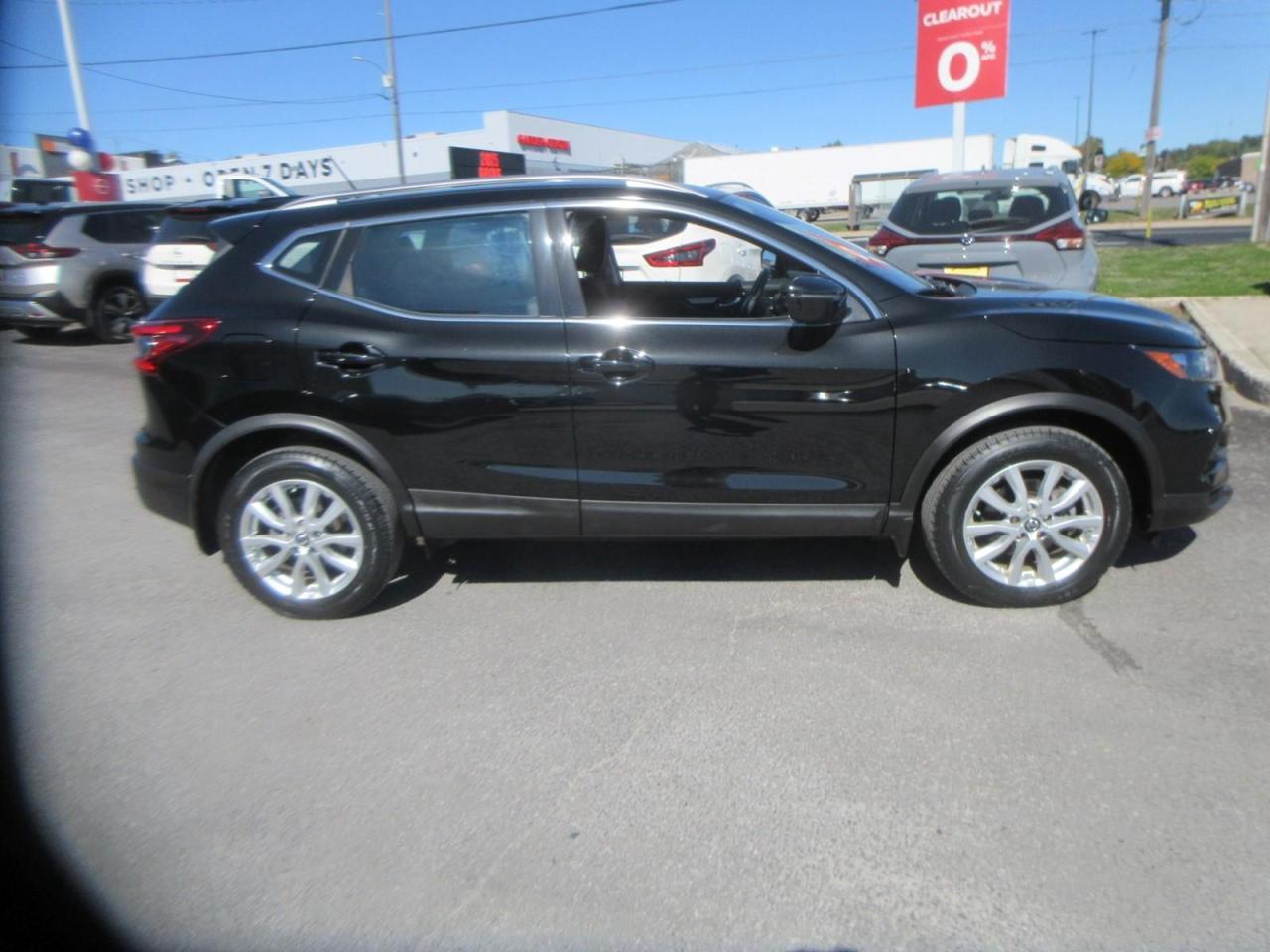 2020 Nissan Qashqai SV Photo