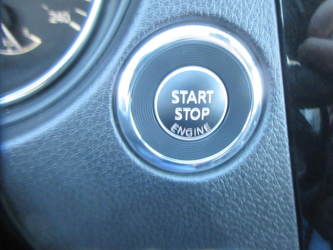 2020 Nissan Qashqai SV Photo