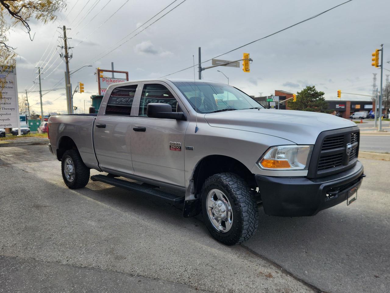 2012 RAM 2500 ST HEMI 4x4 RUNNING BOARDS SPRAY LINER Photo3