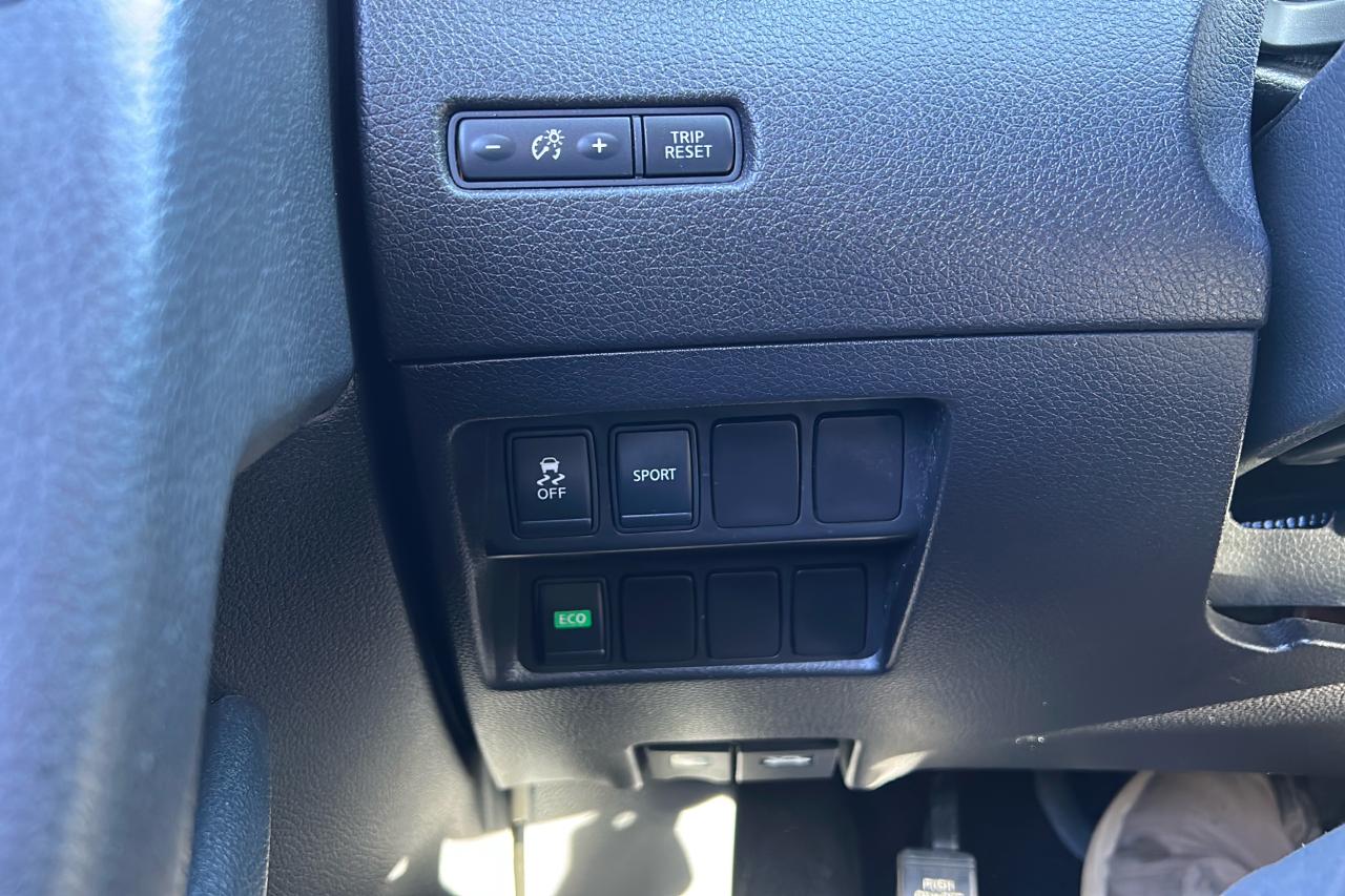2016 Nissan Rogue S - REBUILT TITLE - Photo #16