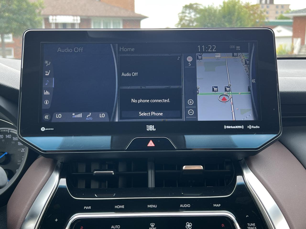 2021 Toyota Venza XLE - Photo #12