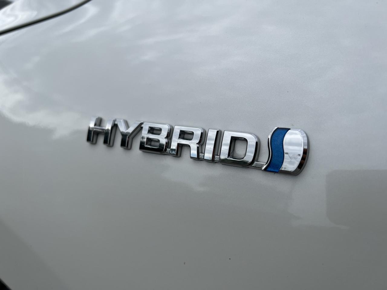 2021 Toyota Venza XLE - Photo #22