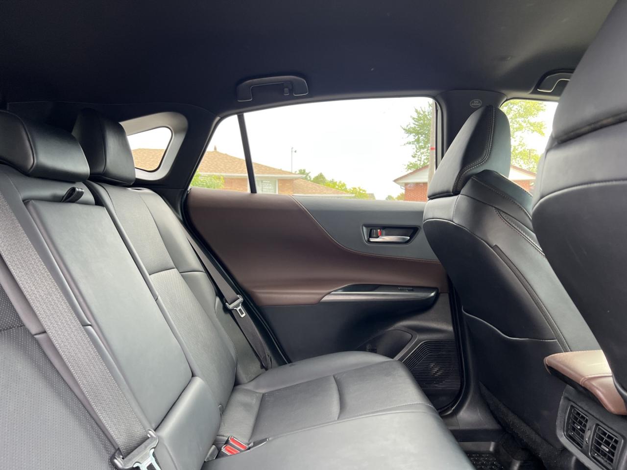 2021 Toyota Venza XLE - Photo #27