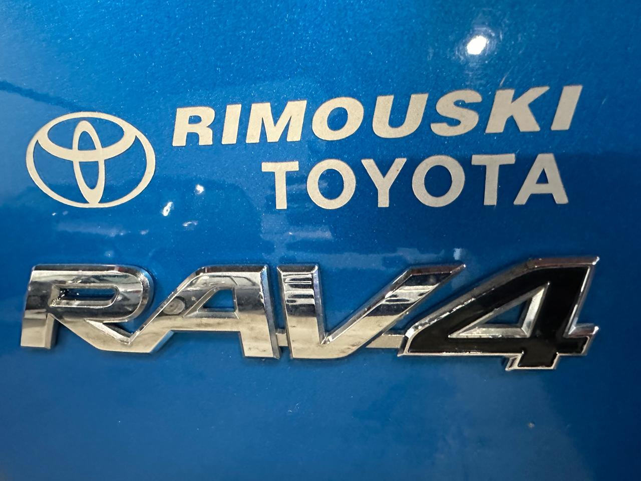 2017 Toyota RAV4 XLE | BSM | POWERED LIFTGATE | SUNROOF | HEATED - Photo #13