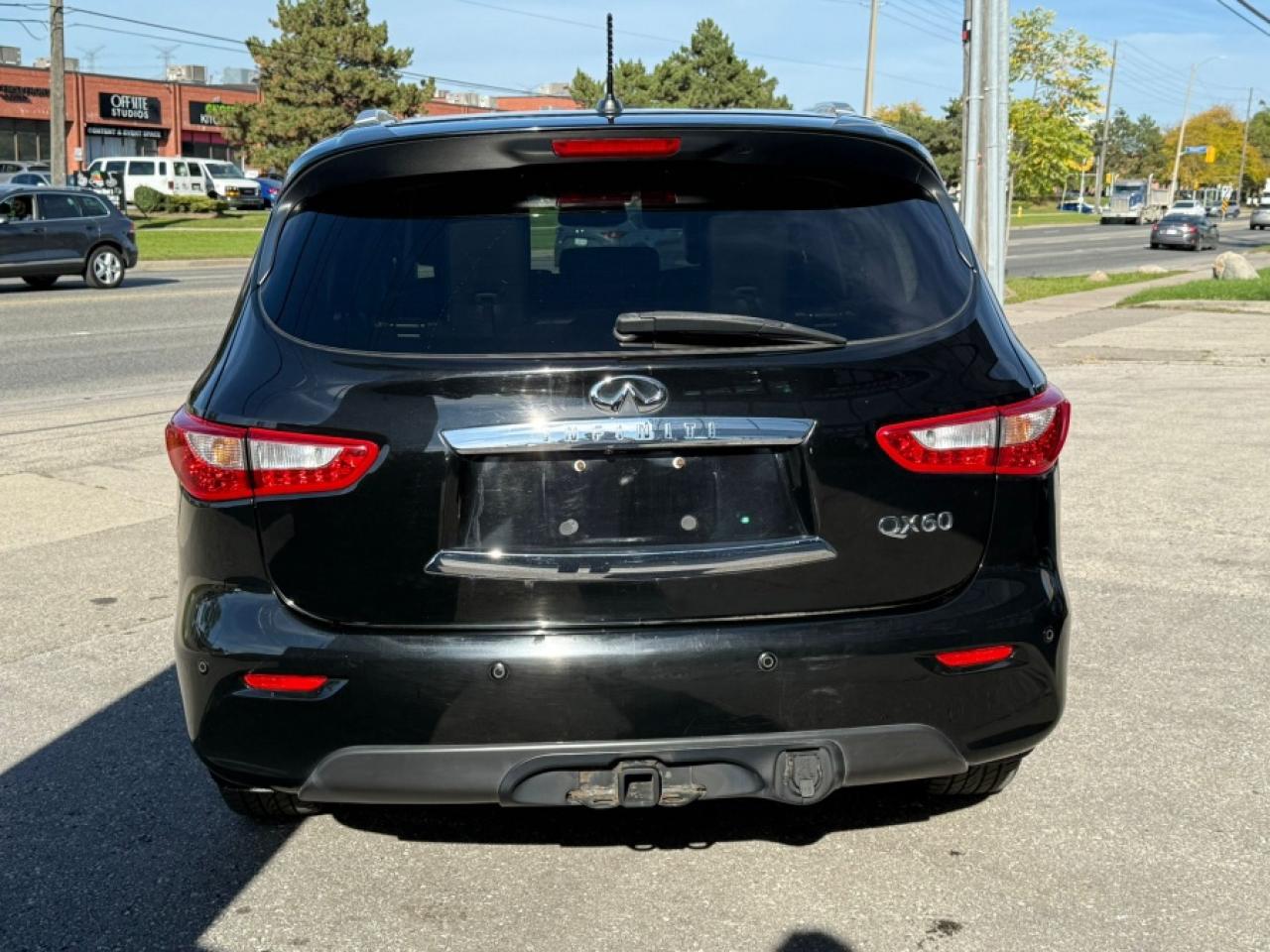 2014 Infiniti QX60 PREMIUM/ 7PASSENGER/ REAR CAM/ NAVIGATION/ SUNROOF - Photo #4