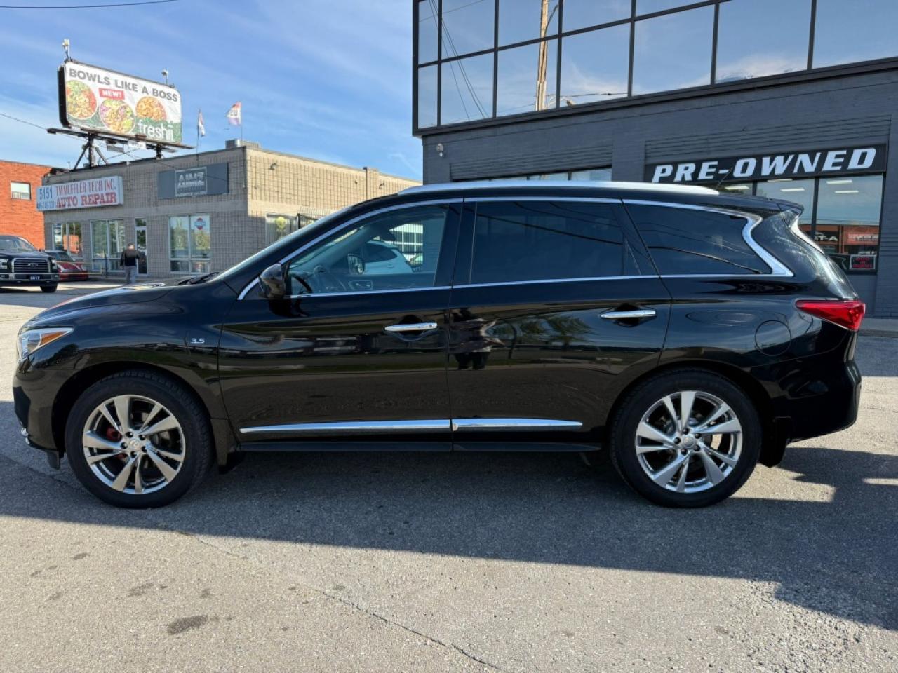 2014 Infiniti QX60 PREMIUM/ 7PASSENGER/ REAR CAM/ NAVIGATION/ SUNROOF - Photo #7