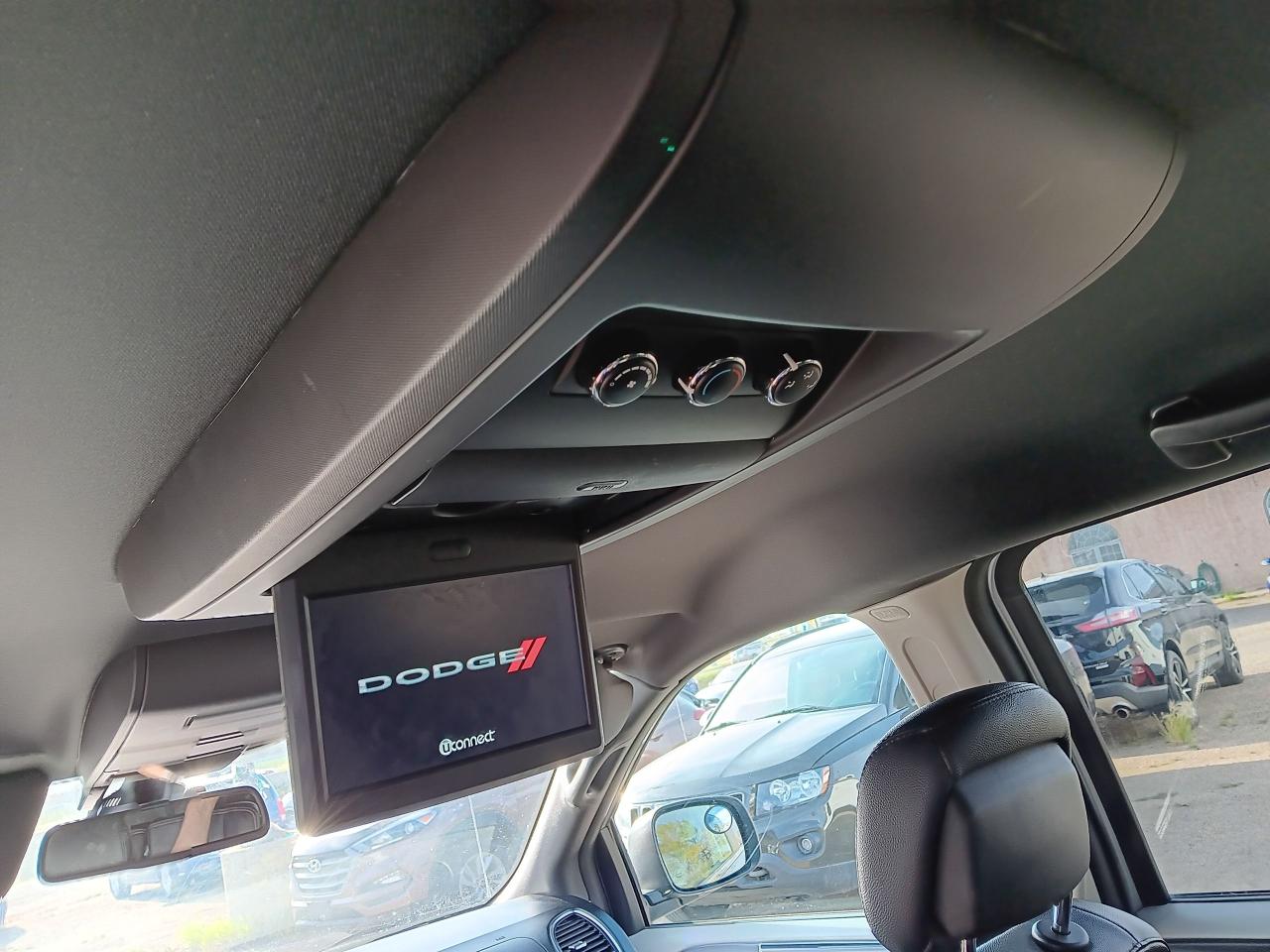 2019 Dodge Grand Caravan SXT Premium Plus, Leather, BU Cam, DVD - Photo #22