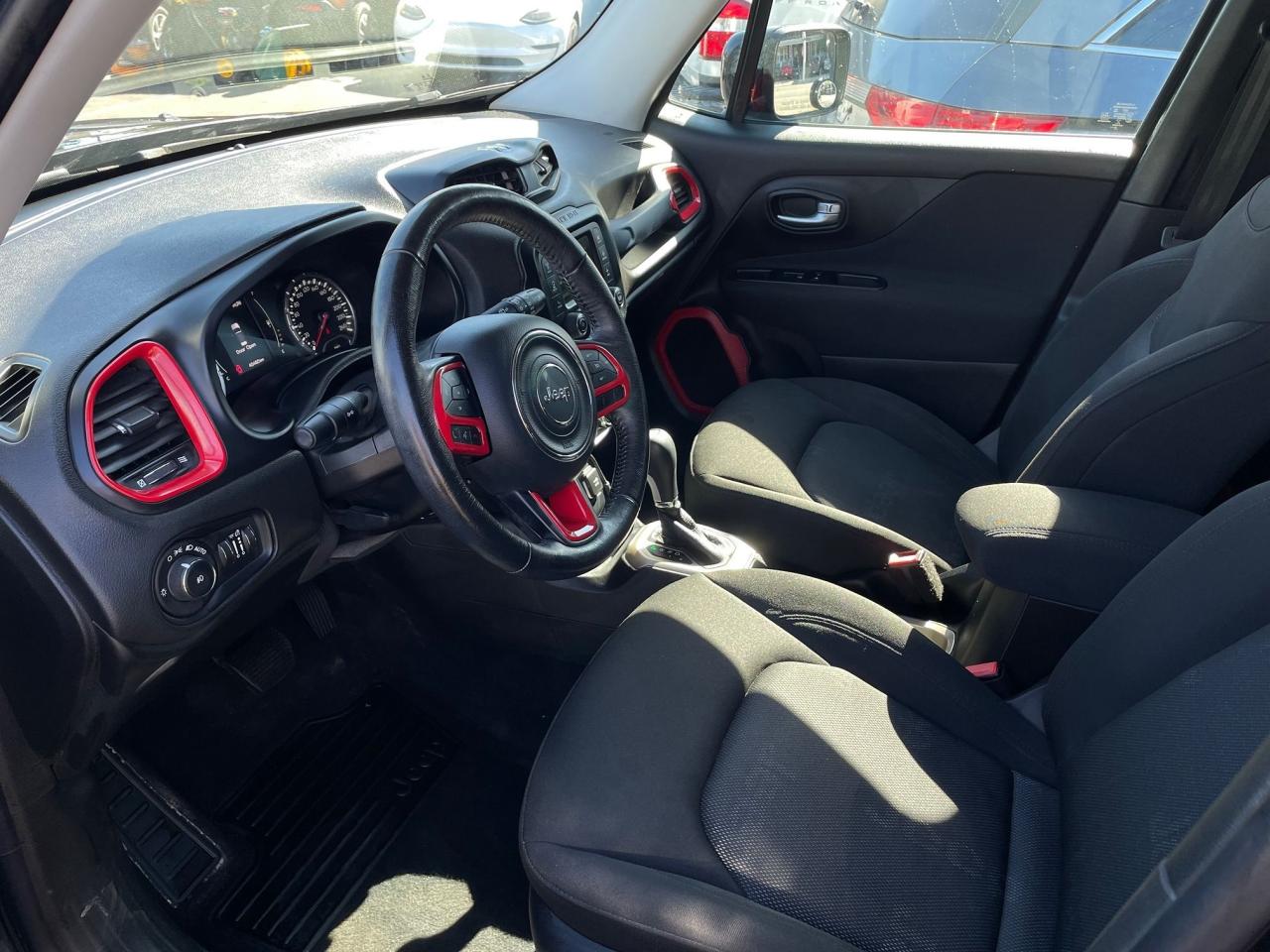 2015 Jeep Renegade North *1 OWNER, LOW KM, HEATED SEATS & STEERING* - Photo #7