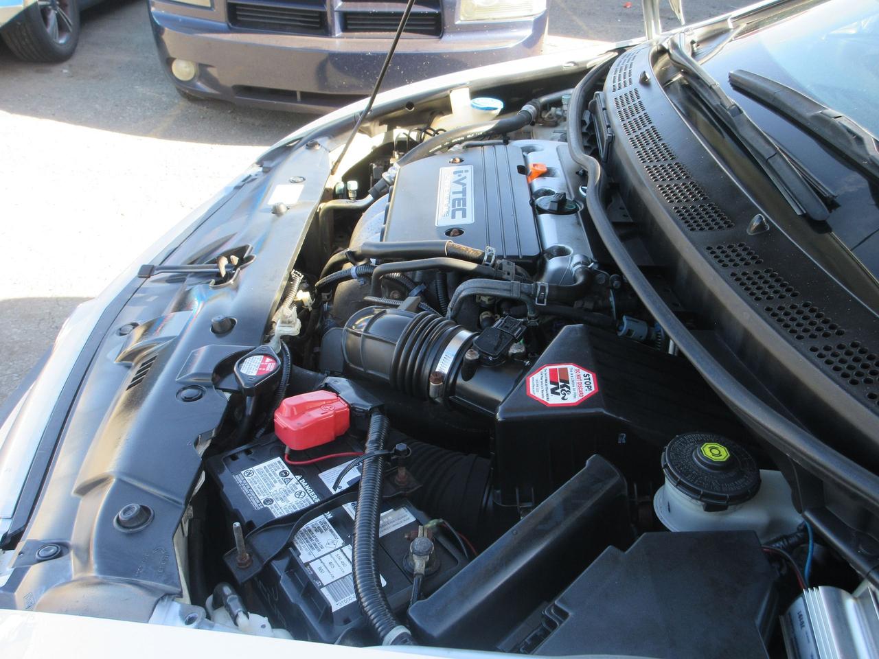 2010 Acura CSX Tech Pkg Photo