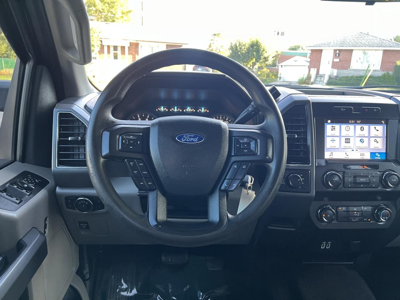 2019 Ford F-150 XLT SuperCrew 4WD - Photo #12