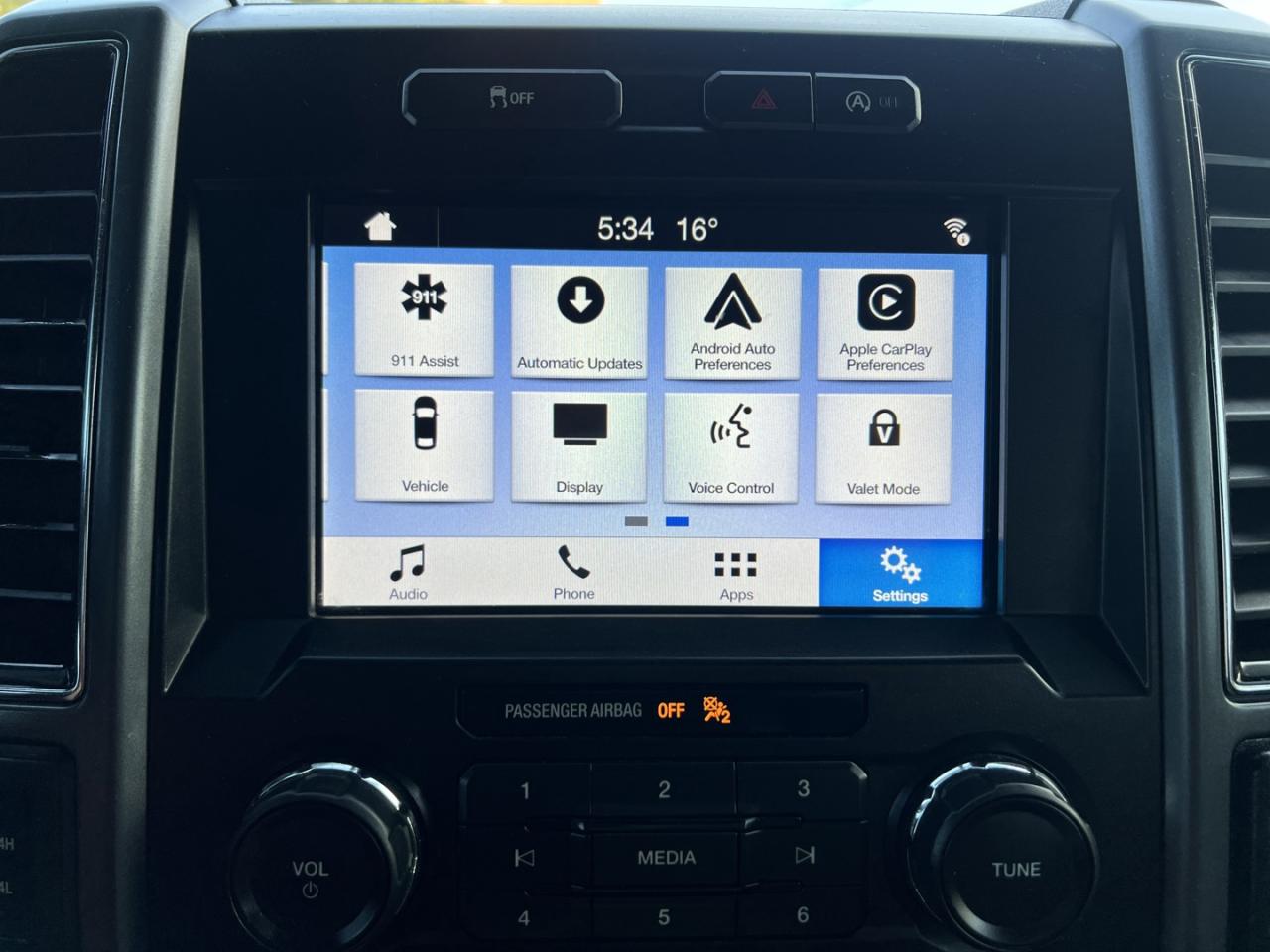 2019 Ford F-150 XLT SuperCrew 4WD - Photo #16