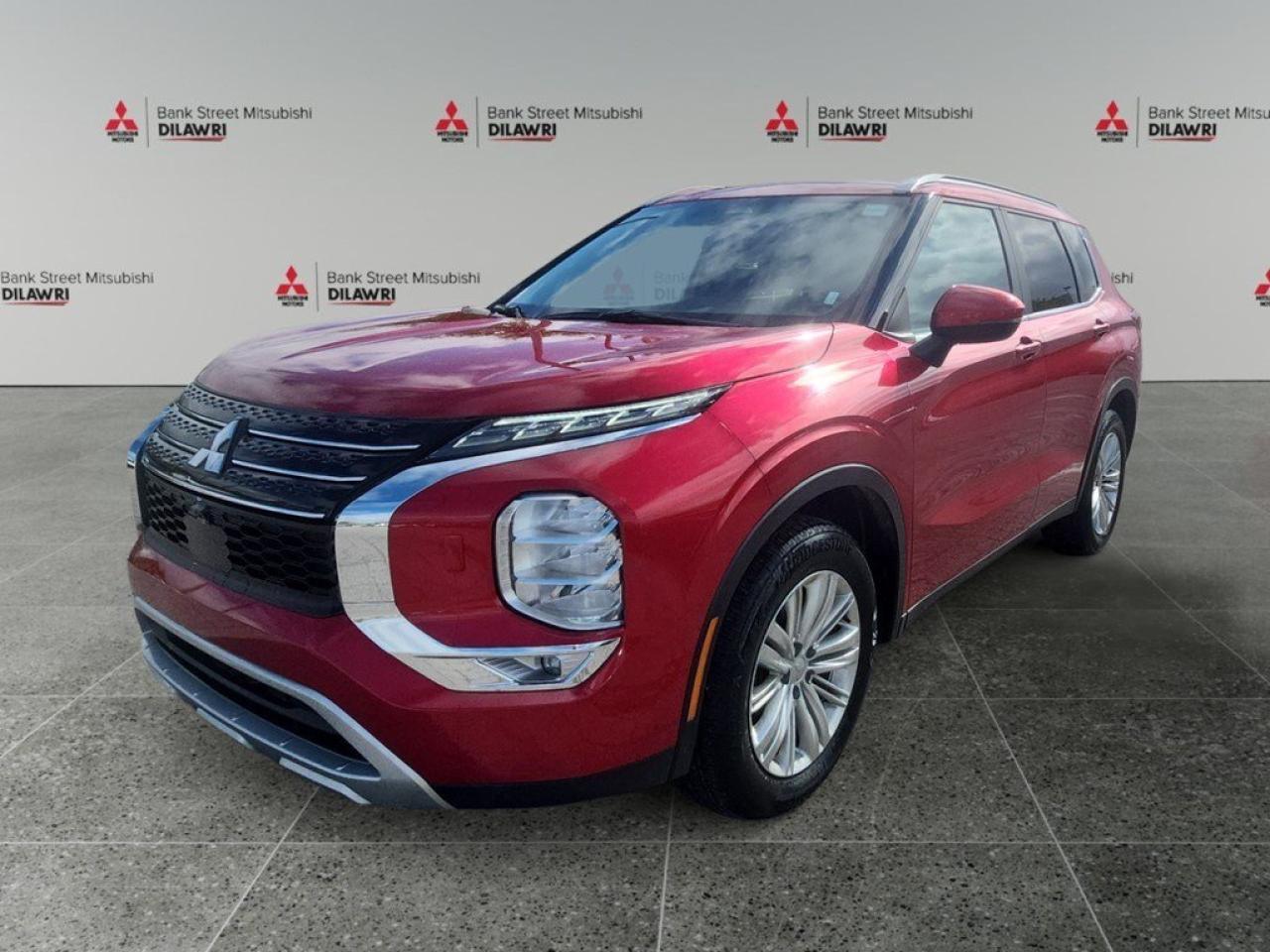 Used 2024 Mitsubishi Outlander SE S-AWC for sale in Gloucester, ON