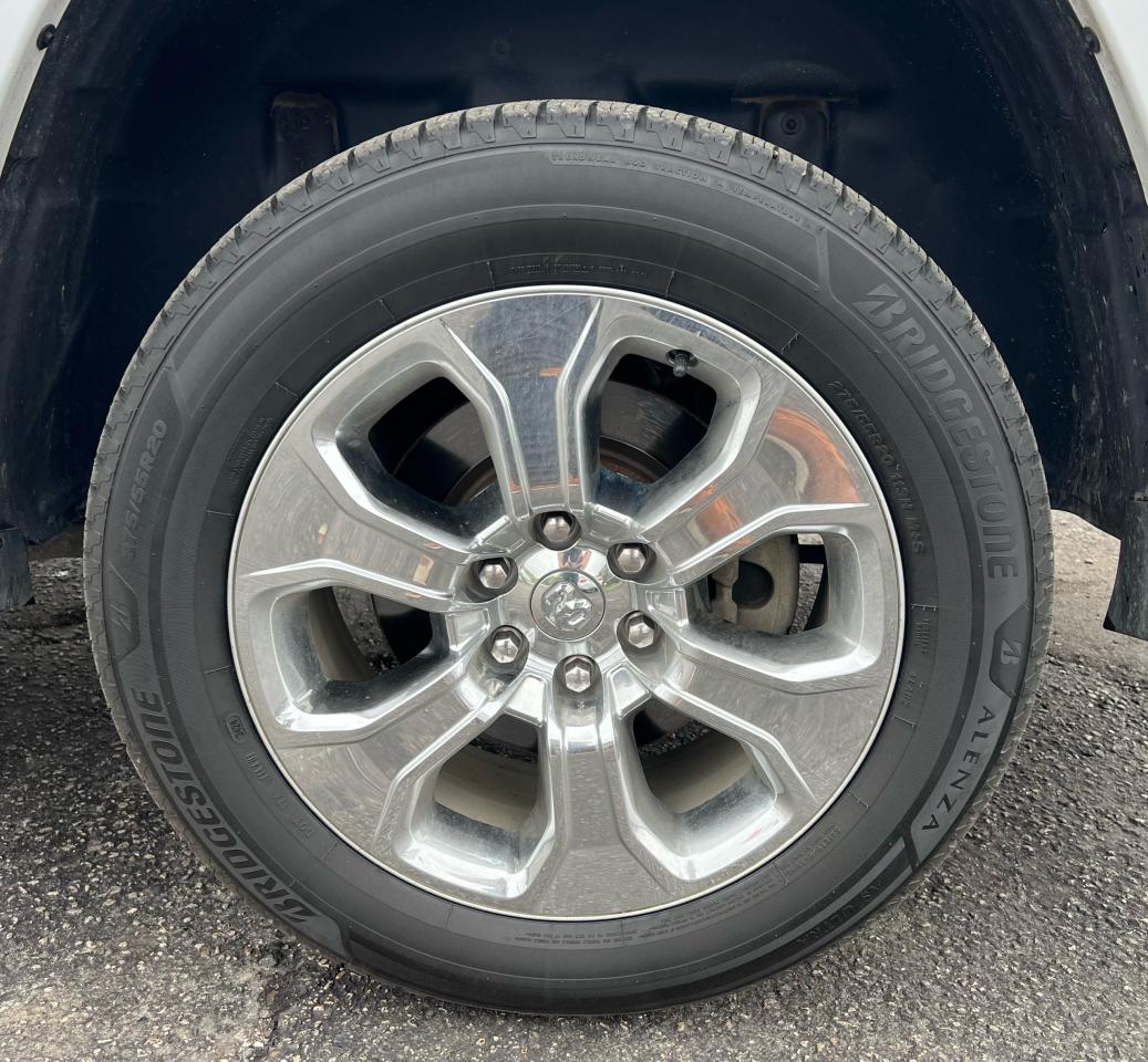 2022 RAM 1500 Big Horn 5.7L HEMI 4X4 CREWCAB Photo