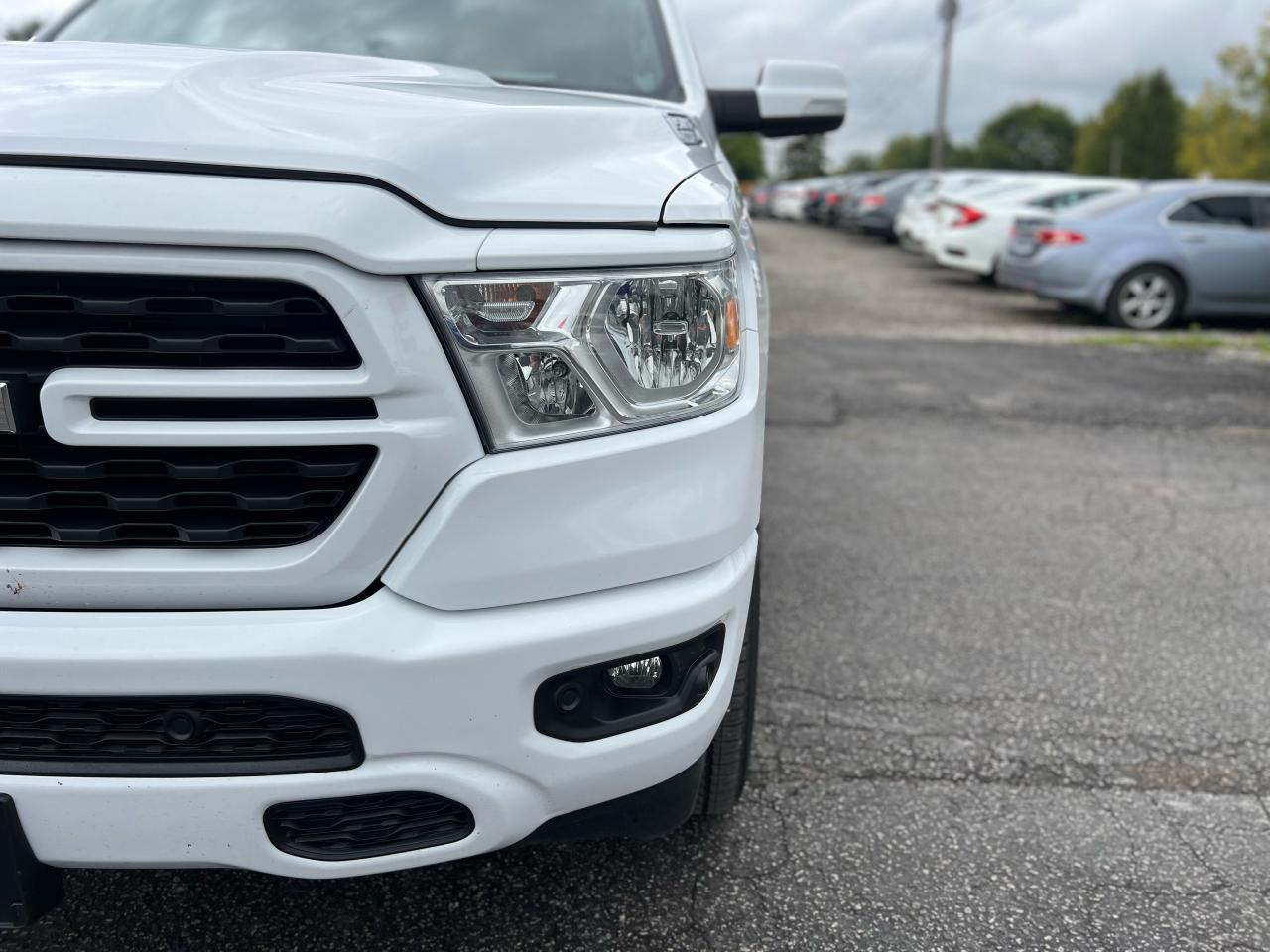 2022 RAM 1500 Big Horn 5.7L HEMI 4X4 CREWCAB Photo