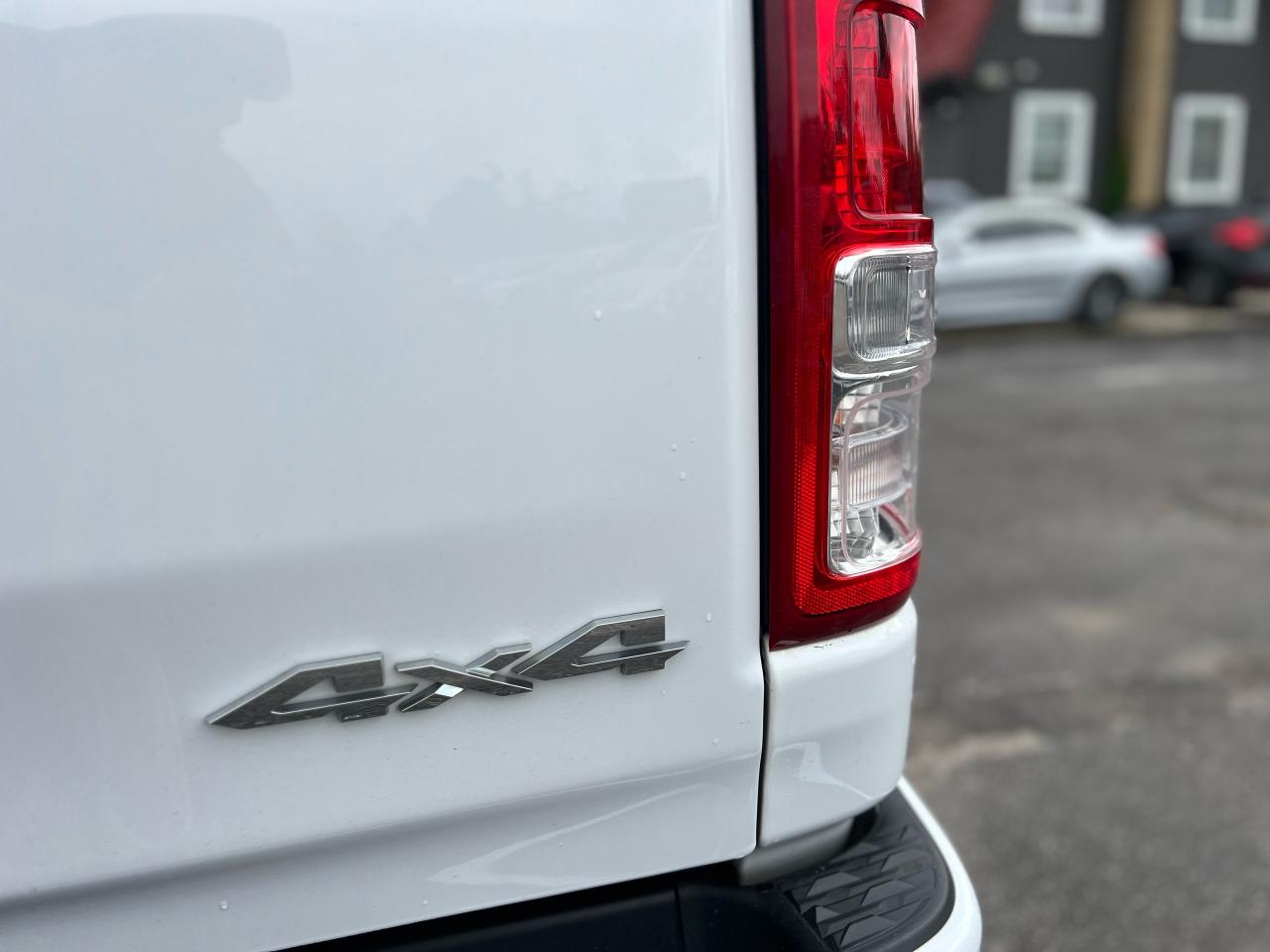 2022 RAM 1500 Big Horn 5.7L HEMI 4X4 CREWCAB Photo