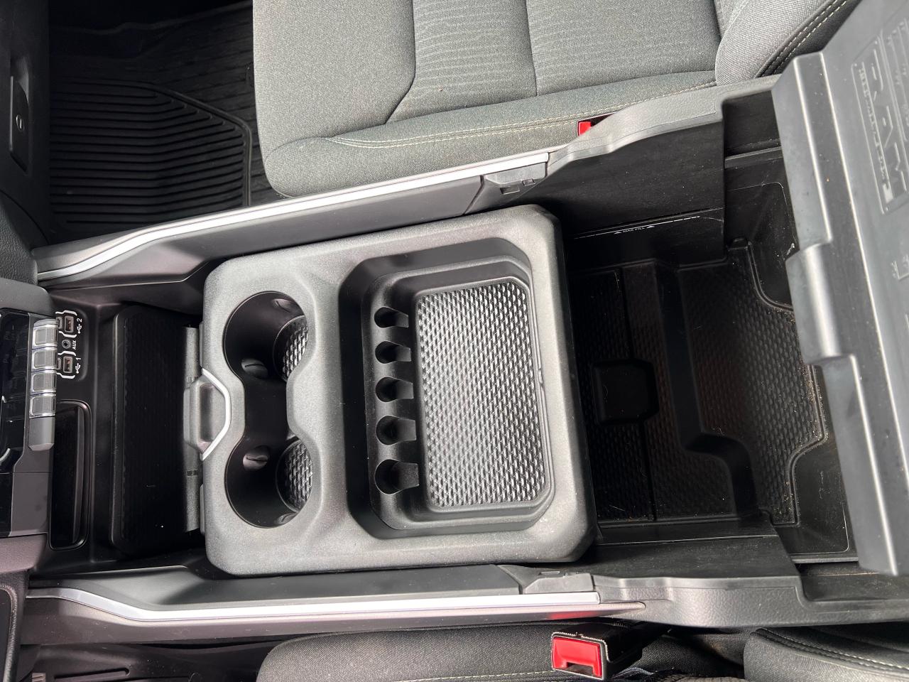 2022 RAM 1500 Big Horn 5.7L HEMI 4X4 CREWCAB Photo