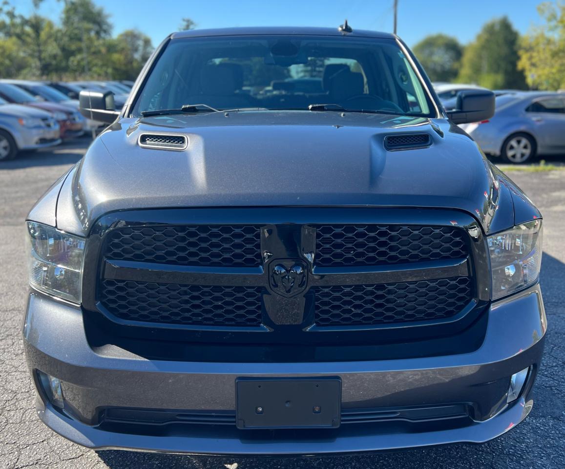 2021 RAM 1500 Classic EXPRESS CREWCAB 5.7 HEMI 4X4 Photo40
