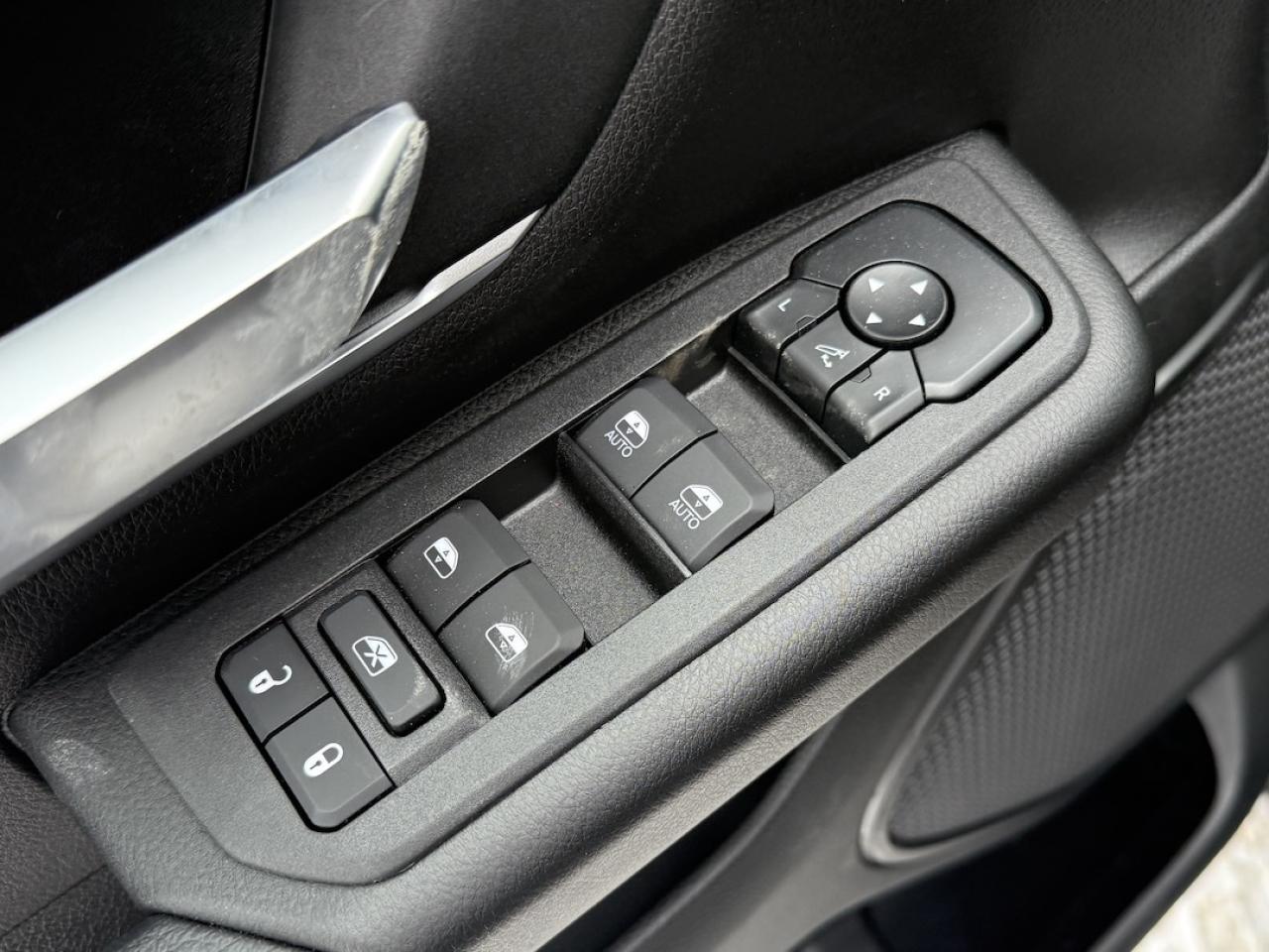 2026 RAM 1500 BIG HORN 4X4 Photo