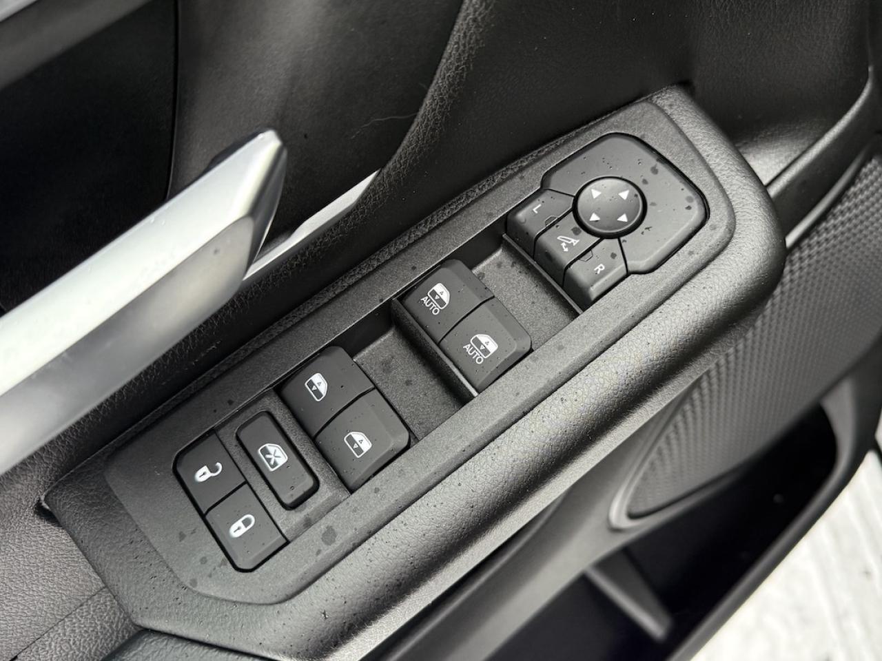 2026 RAM 1500 BIG HORN 4X4 Photo